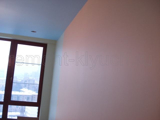 Высококачественная окраска стен комнаты в/э матовой краской с колором
