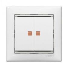 Legrand Valena   2-    (774428)